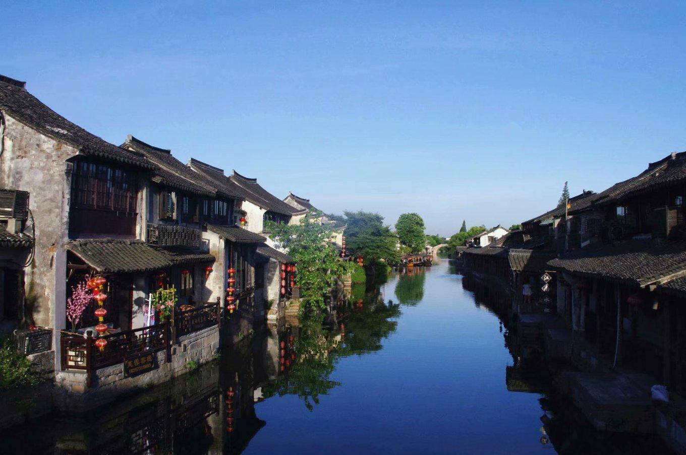 石家庄特大强降雨导致多个路段积水严重，当地的交通是否陷入了瘫痪状态？